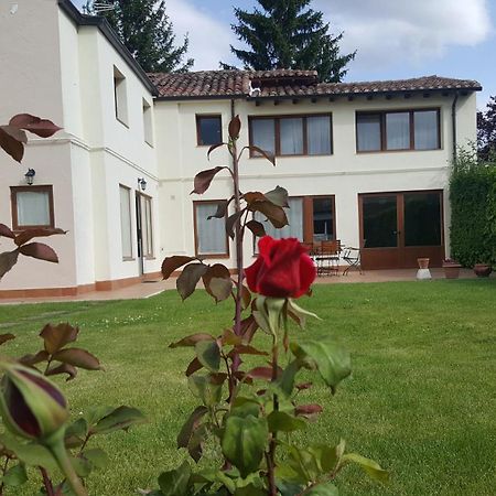 הוילה Burgo Casa La Manzanera מראה חיצוני תמונה